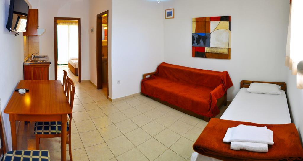 Kondilenias House Apartment *