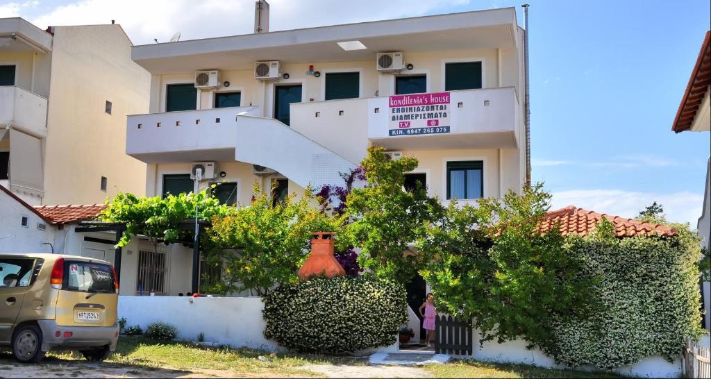 Kondilenias House Apartment *